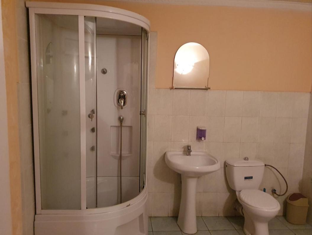Diana City Center Rooms Chisinau Luaran gambar